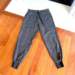 ZARA Women Jogger Pants Jeans Black / Gray joggers Elastic Waist Size XS